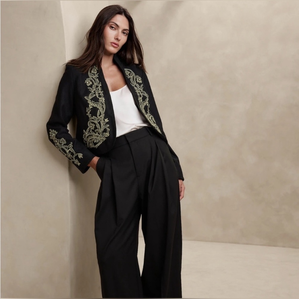 Banana Republic Jadia Embroidered Wool Cropped Jacket - Size 10